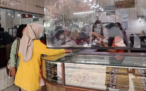 Keunggulan dan Kekurangan Jual Emas Di Pegadaian Vs Toko Emas